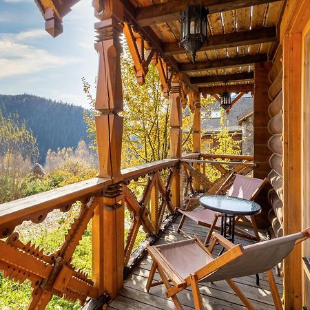 Коруна Татаров Экстерьер фото