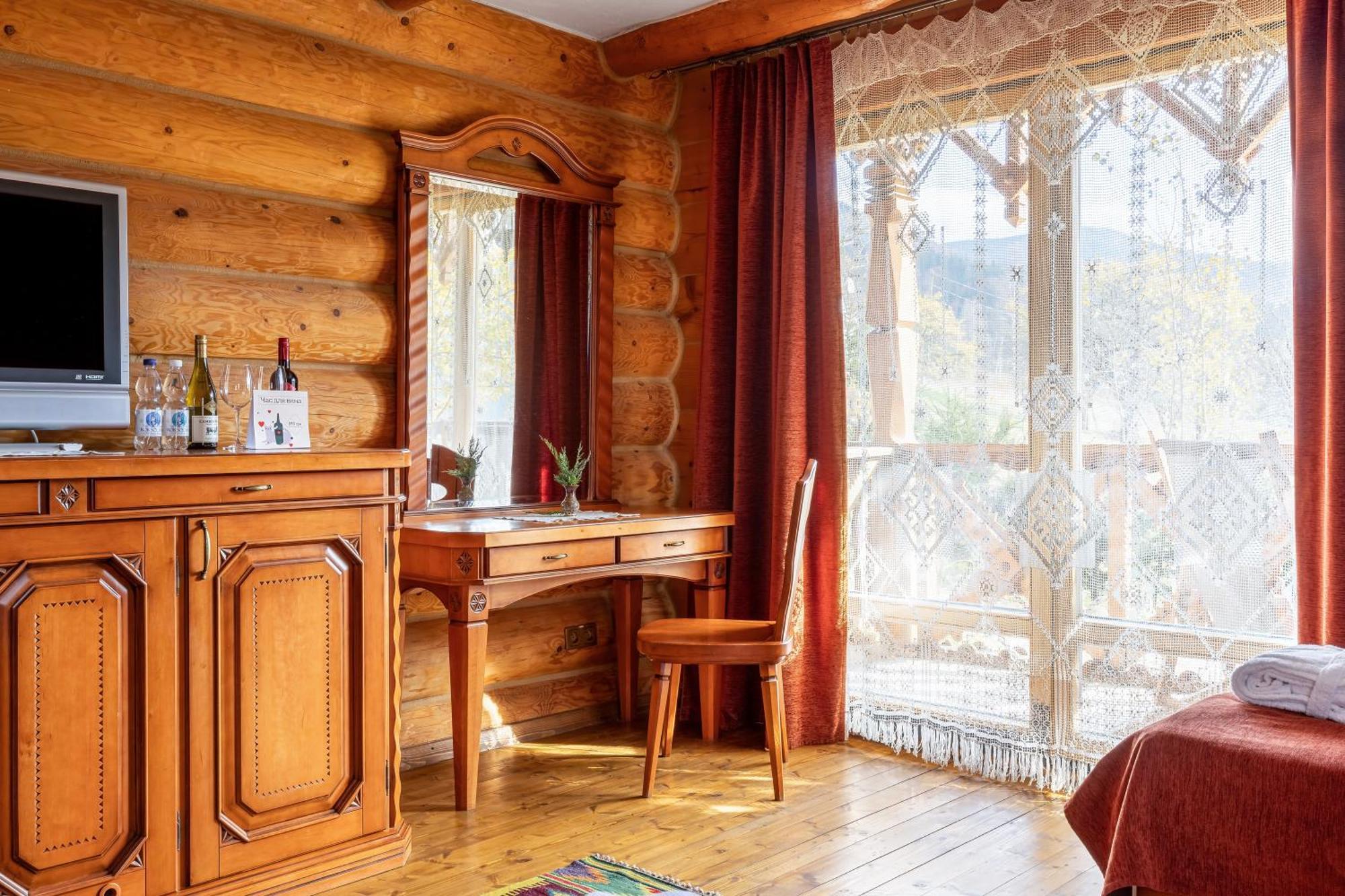 Коруна Татаров Экстерьер фото